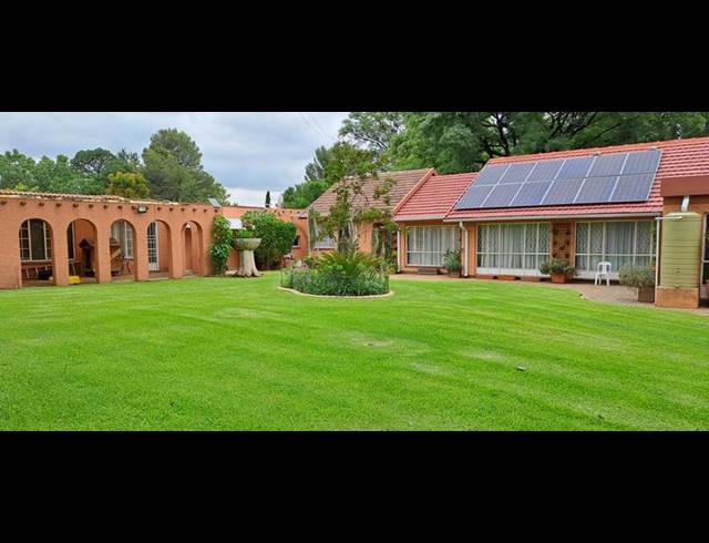 FARM FOR SALE IN RISPARK